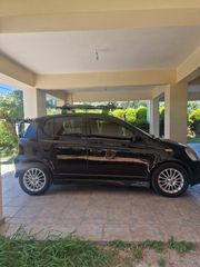 Toyota Yaris 2003
