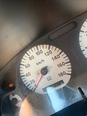 Nissan 2004