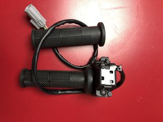 DUCATI MULTISTRADA V4 GRIP SET L/R 66020121B - THROTTLE CONTROL
