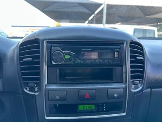Kia Sorento 2009-thumb-18