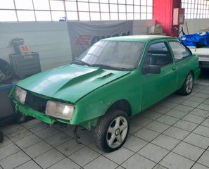 Ford Sierra 1985 * FORD Sierra 3d • 1600cc στην Άδεια  *