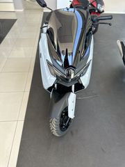 Yamaha NMAX 125 2026-thumb-1