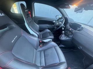 Abarth 695 2023 Esseesse Limited Edition-thumb-12