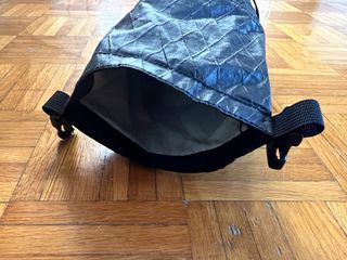 τσαντάκι σωλήνα ποδηλάτου  [downtube bag] μάρκα REVELATE DESIGNS μοντέλο JOEY