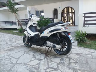 Piaggio Beverly 300i Tourer 2010 Injection-thumb-9