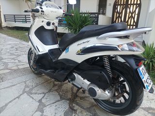 Piaggio Beverly 300i Tourer 2010 Injection-thumb-10