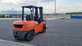 Toyota 2002 7FD45-thumb-4