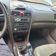 Nissan Maxima 2002-thumb-18