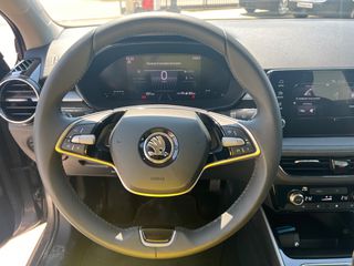 Skoda Fabia 2024 1.0cc TSI SELECTION-thumb-11