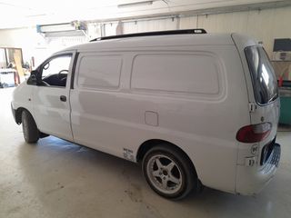 Κλούβα Hyundai 2006 H1 2.5 Turbo diesel-thumb-1