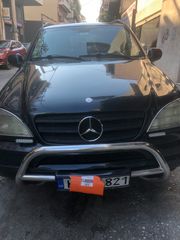 Mercedes-Benz ML 270 2001 ML 270CDI TURBO DIESEL 2700 C
