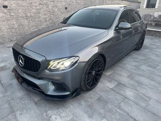 Mercedes-Benz E 220 2019 AMG 63 LOOK 9G-TRONIC Πανοραμική-thumb-2