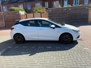 Opel Astra 2020 Πουλήθηκε Euro 6 diesel klima navi pdc cruise controle