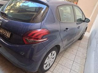 Peugeot 208 2018-thumb-2