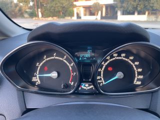 Ford Fiesta 2015-thumb-18