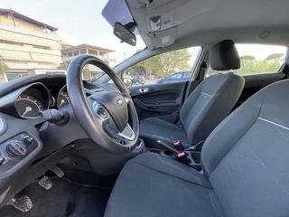 Ford Fiesta 2015-thumb-12