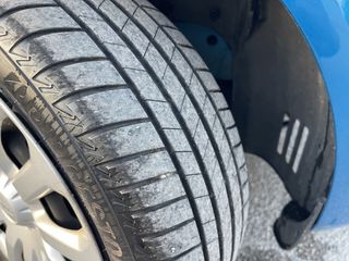Ford Fiesta 2015-thumb-10