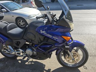 Honda Varadero 1000 2004 VARADERO XLV 1000