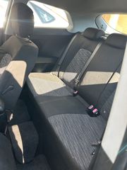 Kia Ceed / cee'd 2010-thumb-3