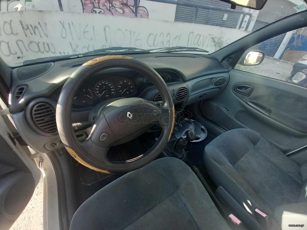 RENAULT MEGANE 1400cc '97    ΚΟΛΩΝΑ ΤΙΜΟΝΙΟΥ