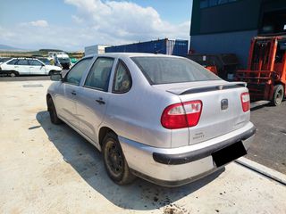 Seat Cordoba 2001-thumb-3
