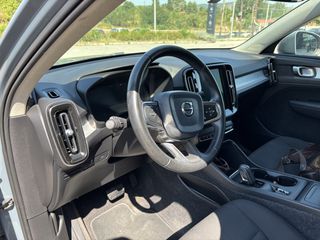 Volvo XC40 2020 T3-thumb-7