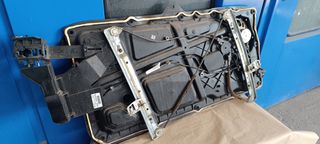 Γρύλος δεξιός με κλειδαριά κομπλέ ford fiesta 04-09 δίπορτο