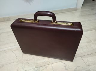 χαρτοφυλακας δερμάτινος
