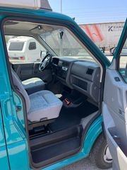 Volkswagen 1995 T4 - California Syncro Westfalia 4x4-thumb-11