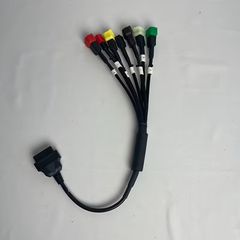 Διαγνωστική φύσσα με 7 υποδοχές και έξοδο OBD2