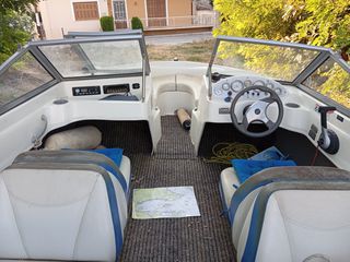 Bayliner 2012-thumb-3