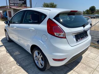 Ford Fiesta 2016-thumb-4