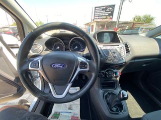 Ford Fiesta 2016-thumb-15