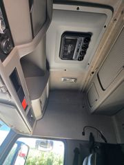 Ζωάδικο Volvo 2014 FH 500 2 παταρο!-thumb-15