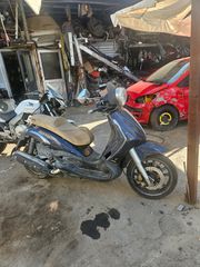 Piaggio Beverly 400 2010-thumb-1