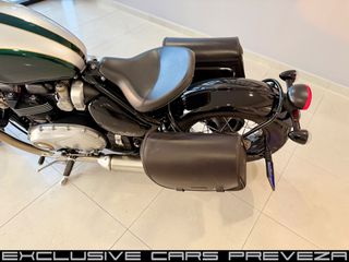 Triumph Bonneville Bobber 2017 1200-thumb-18