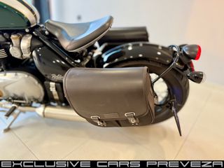 Triumph Bonneville Bobber 2017 1200-thumb-19