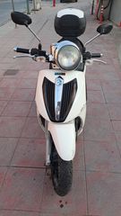 Piaggio Carnaby 300 Cruiser 2012