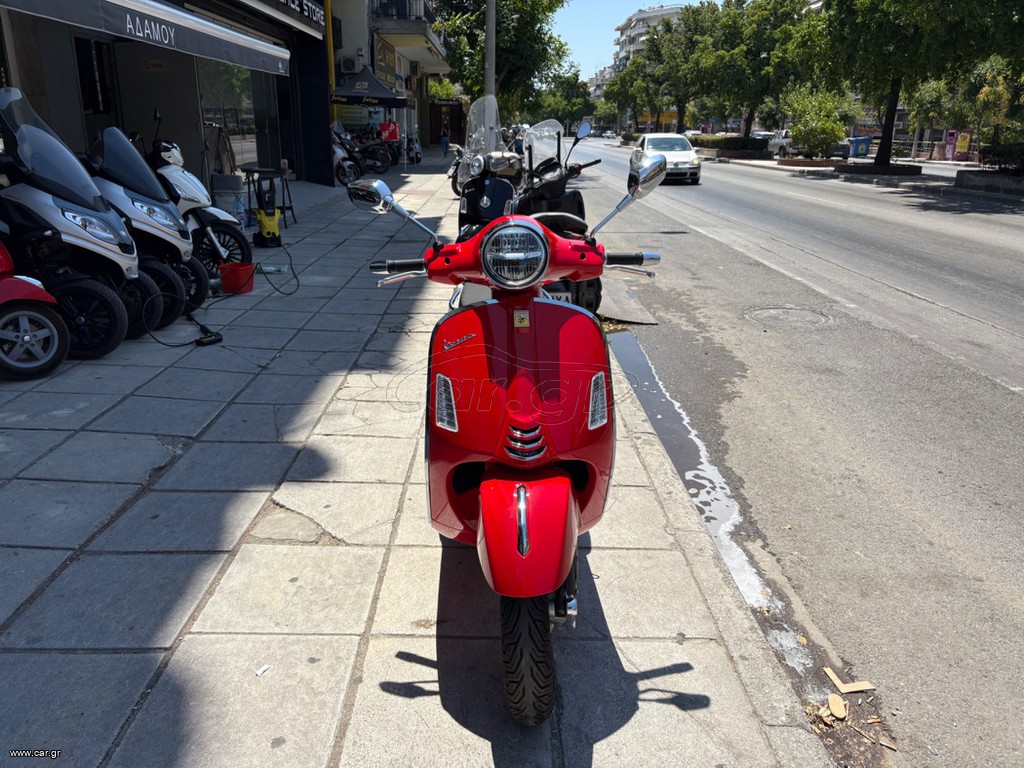 Vespa GTS Super 125 2025 ΕΛΛΗΝΙΚΗΣ ΑΝΤΙΠΡΟΣΩΠΕΙΑΣ