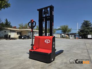 Liftex 2024 Ηλεκτρικο ανυψωτικο στακερ Partner 1530 EP