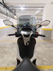 Piaggio Beverly 300i 2016 BEVERLY 300IE-thumb-10