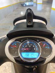 Piaggio Beverly 300i 2016 BEVERLY 300IE-thumb-11