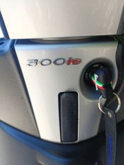 Piaggio Beverly 300i 2016 BEVERLY 300IE-thumb-14