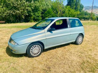 Lancia Ypsilon 2002