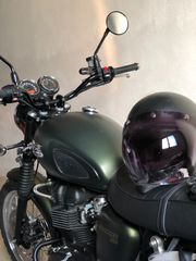 Triumph Scrambler 2011 900-thumb-5