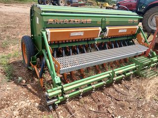 Seeding Machinery Amazone 2006 D9-30 special