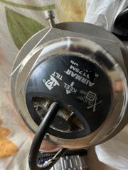 lowrance-thumb-2