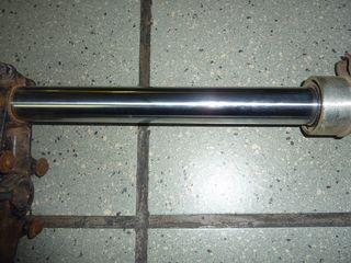 ΠΗΡΟΥΝΙ ΚΟΜΠΛΕ ΕΜΠΡΟΣ KLR 250 -thumb-1