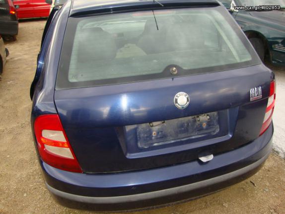 SKODA FABIA (2004)