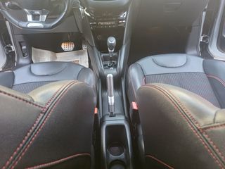 Peugeot 208 2017 1.2 e-THP*GT Line*Automatic*110hp-thumb-43